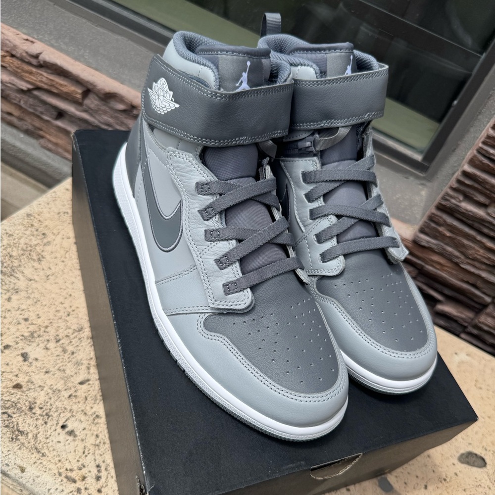 The Jordan 1 High FlyEase Light Smoke Gray